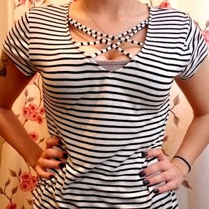 Striped low cut top